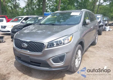 2018 Kia Sorento 2.4L Lx z USA, uszkodzony, nr VIN 5XYPG4A39JG404601